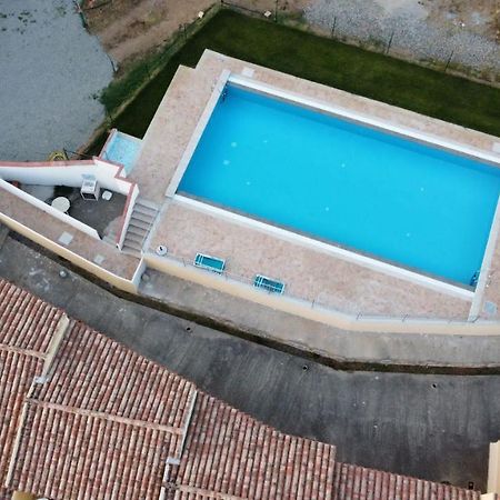 Residence Baia Sant Anna Con Piscina Tanaunella Exteriér fotografie