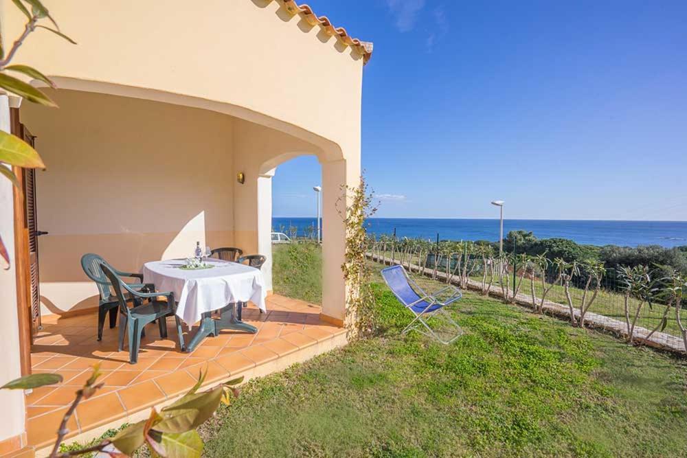 Residence Baia Sant Anna Con Piscina Tanaunella Exteriér fotografie