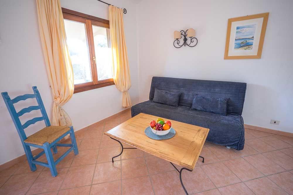 Residence Baia Sant Anna Con Piscina Tanaunella Exteriér fotografie